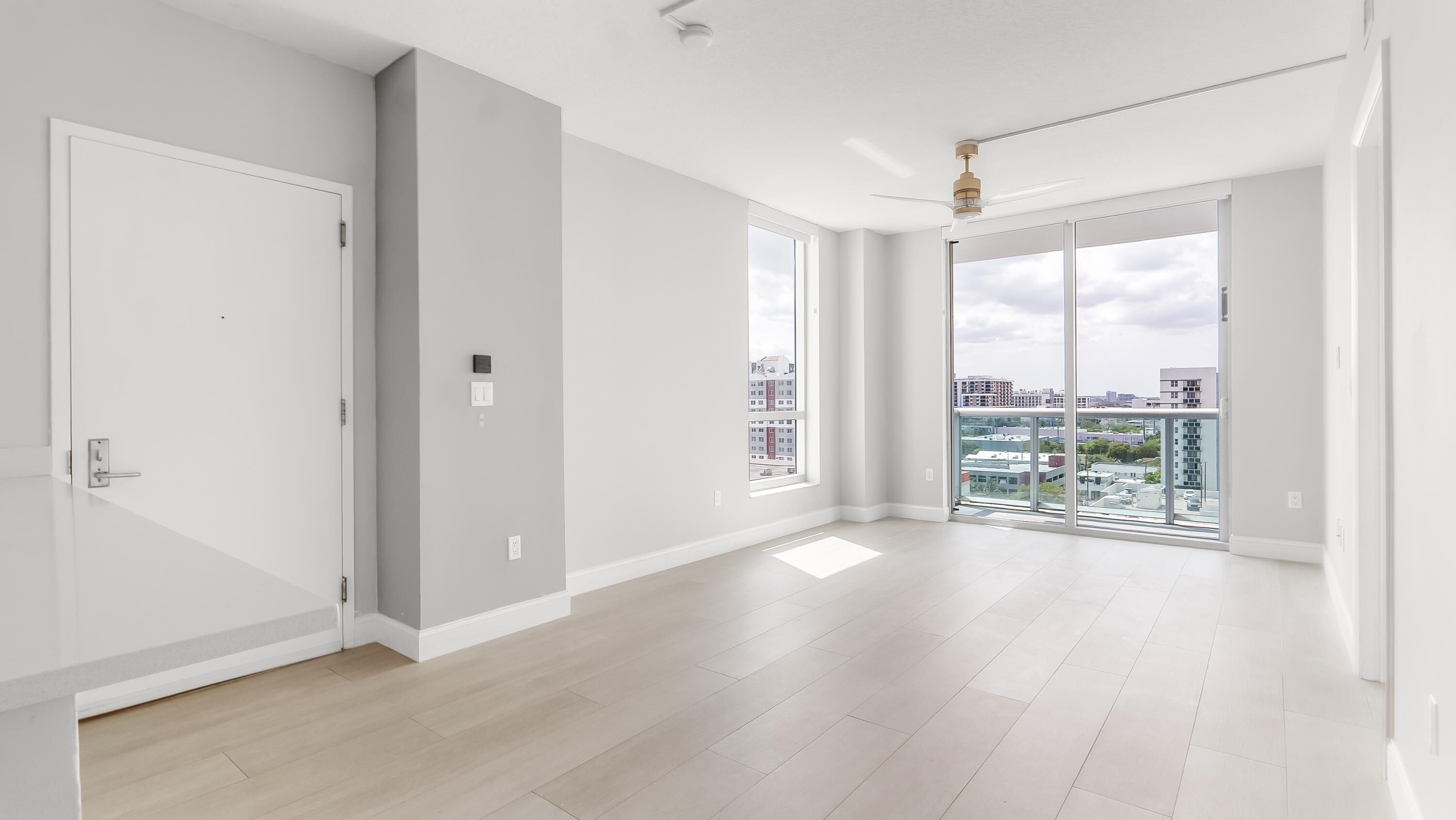 333 NE 24th Street 1102