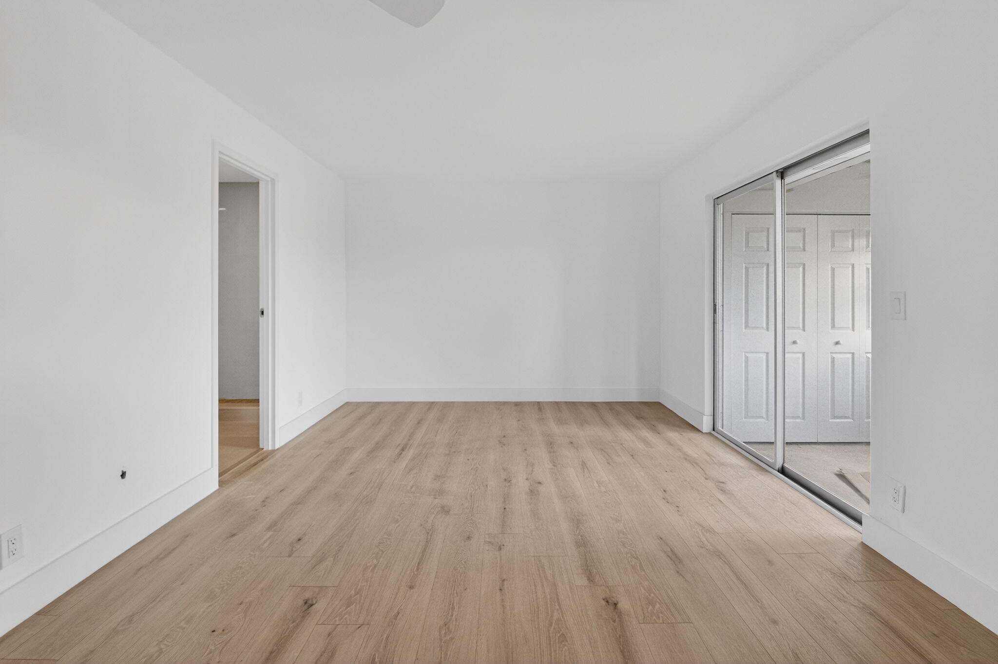 KINGS POINT SEVILLE CONDOS - Residential