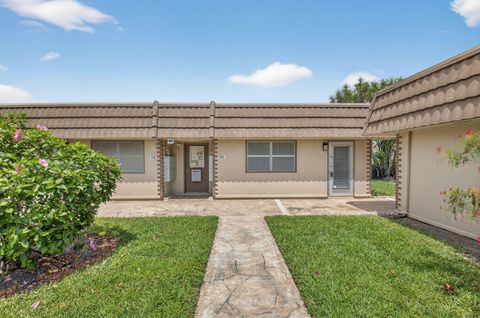 155 Seville G Delray Beach FL 33446