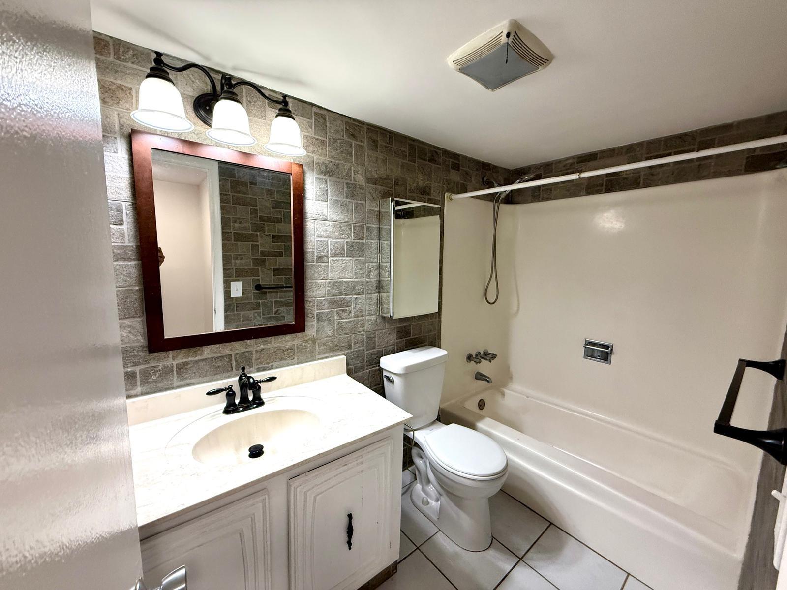 Lake Park Add - Residential Lease