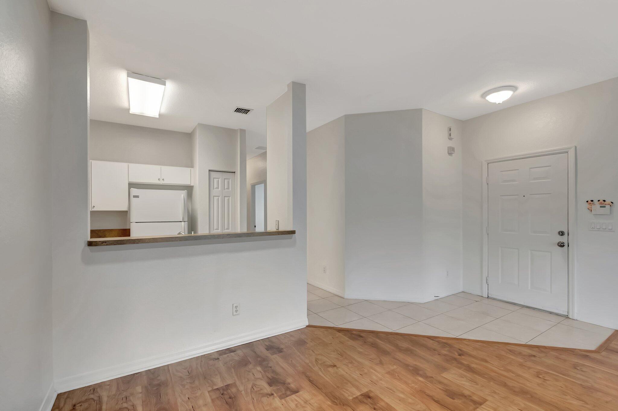 3070 Grandiflora Drive