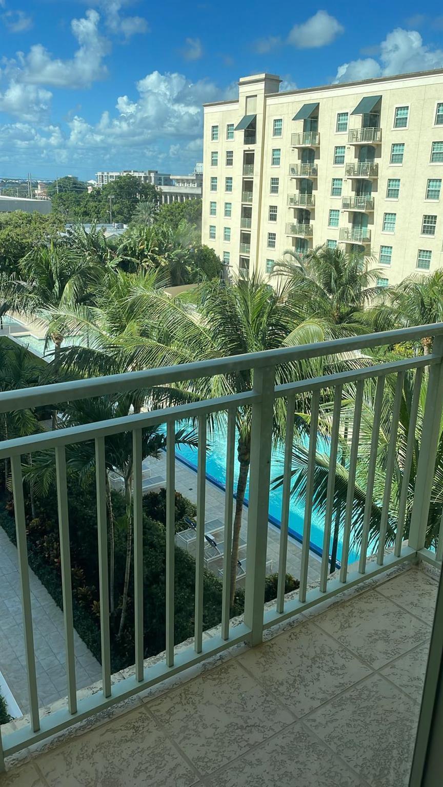 View West Palm Beach, FL 33401 condo