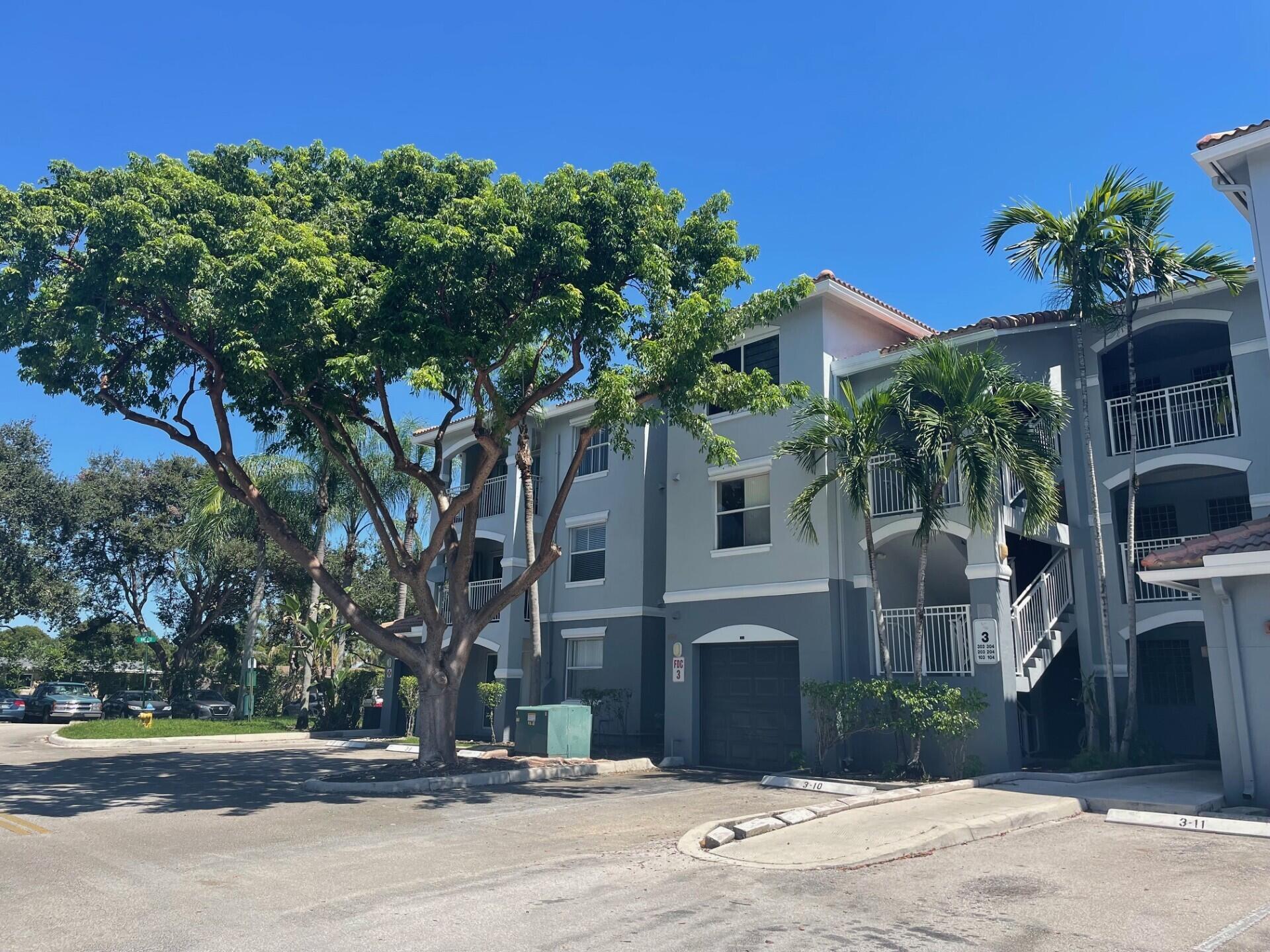 165 NW 96TH Terrace 3-207