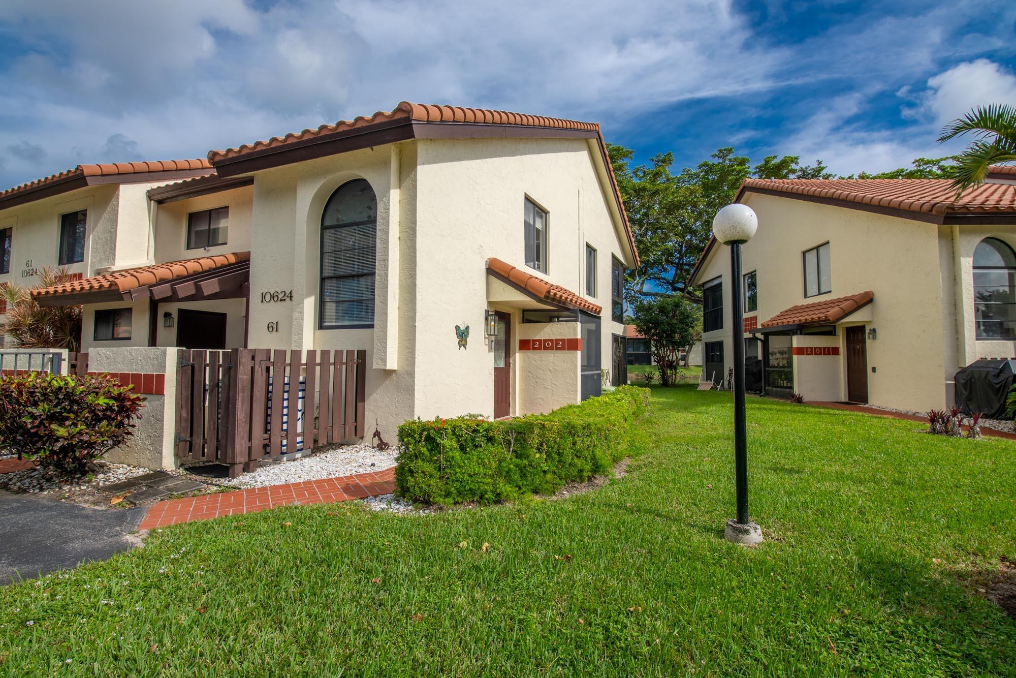 Palm Chase - Residential