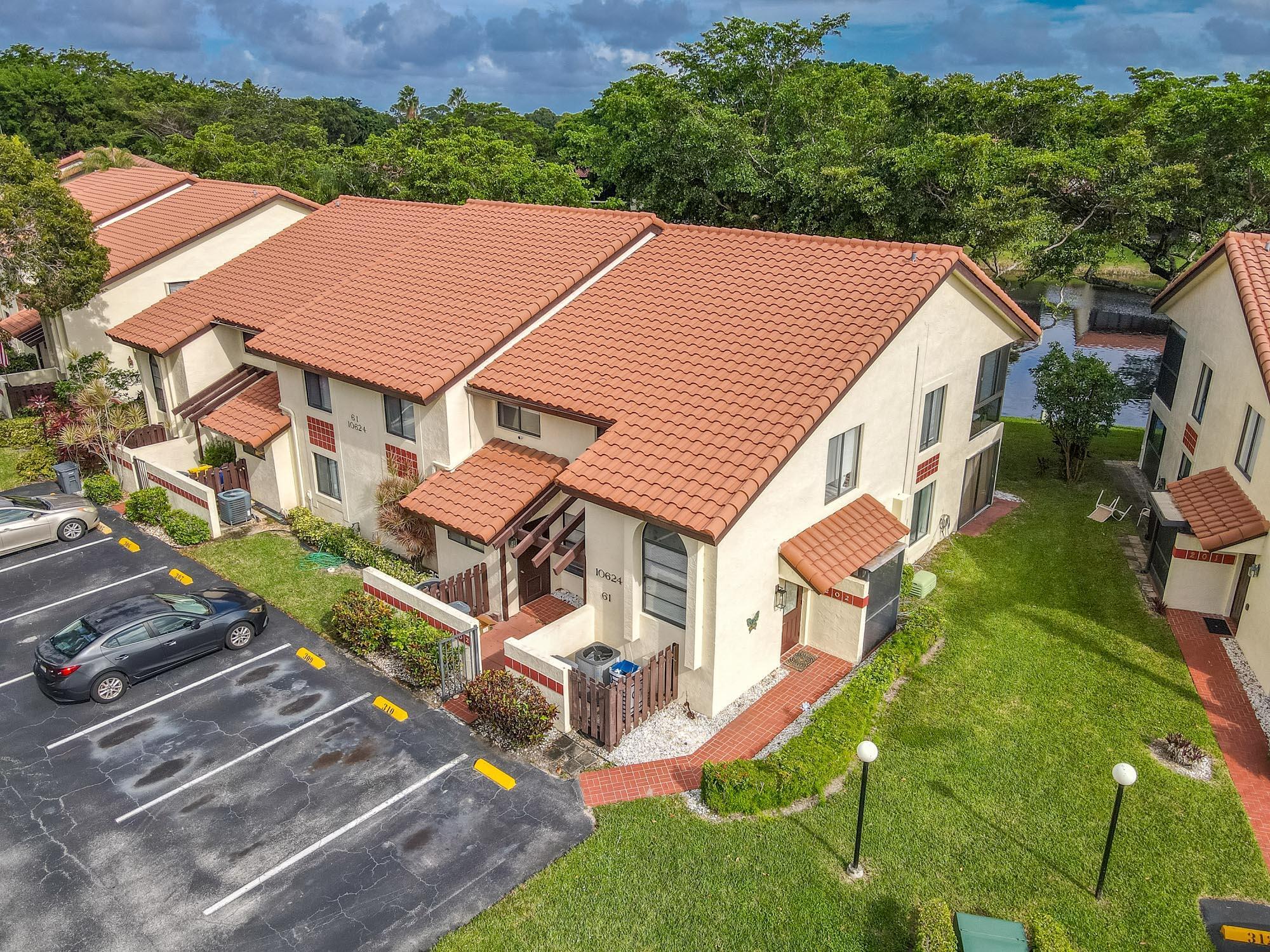 Palm Chase - Residential