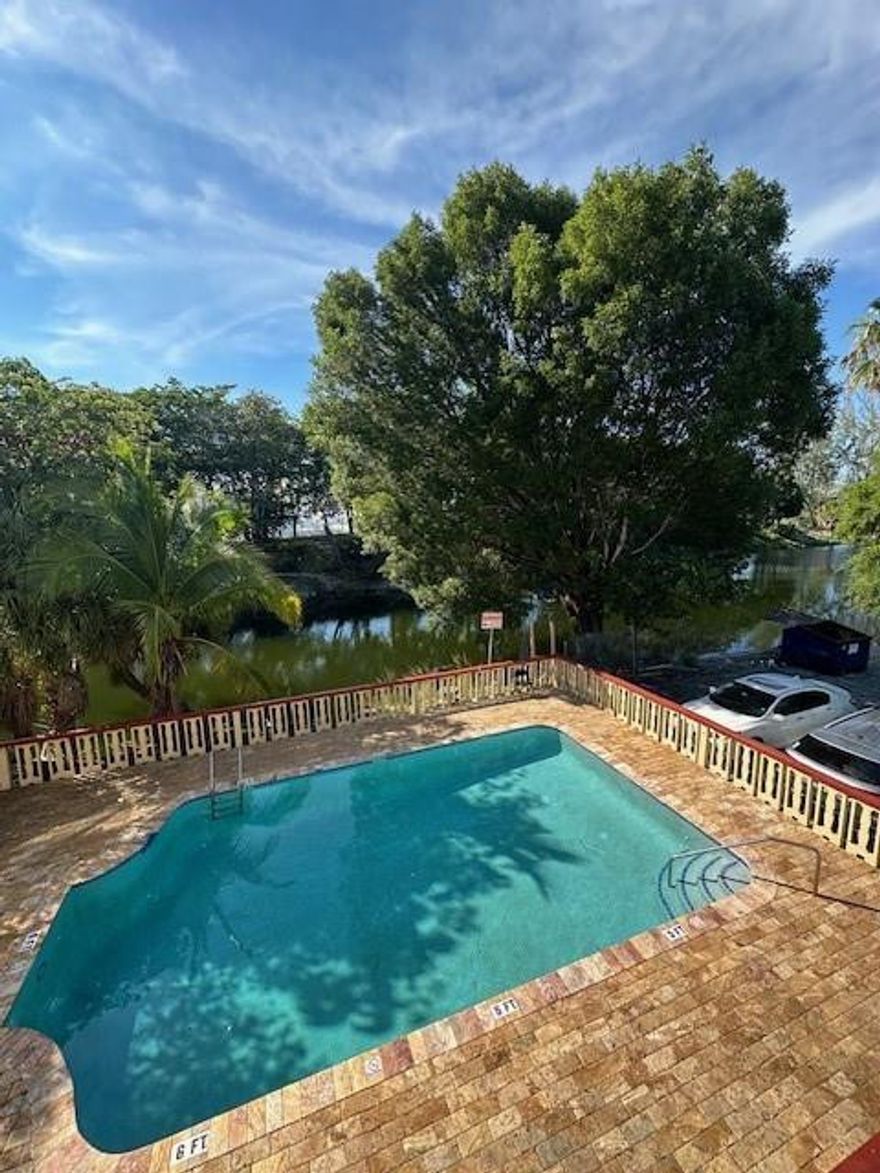 Location, location, location!!! Minutes away from Coral Gables, Midtown and South Beach. Centrally located. Beautiful cozy renovated apartment. Easy access to major highways!!!!