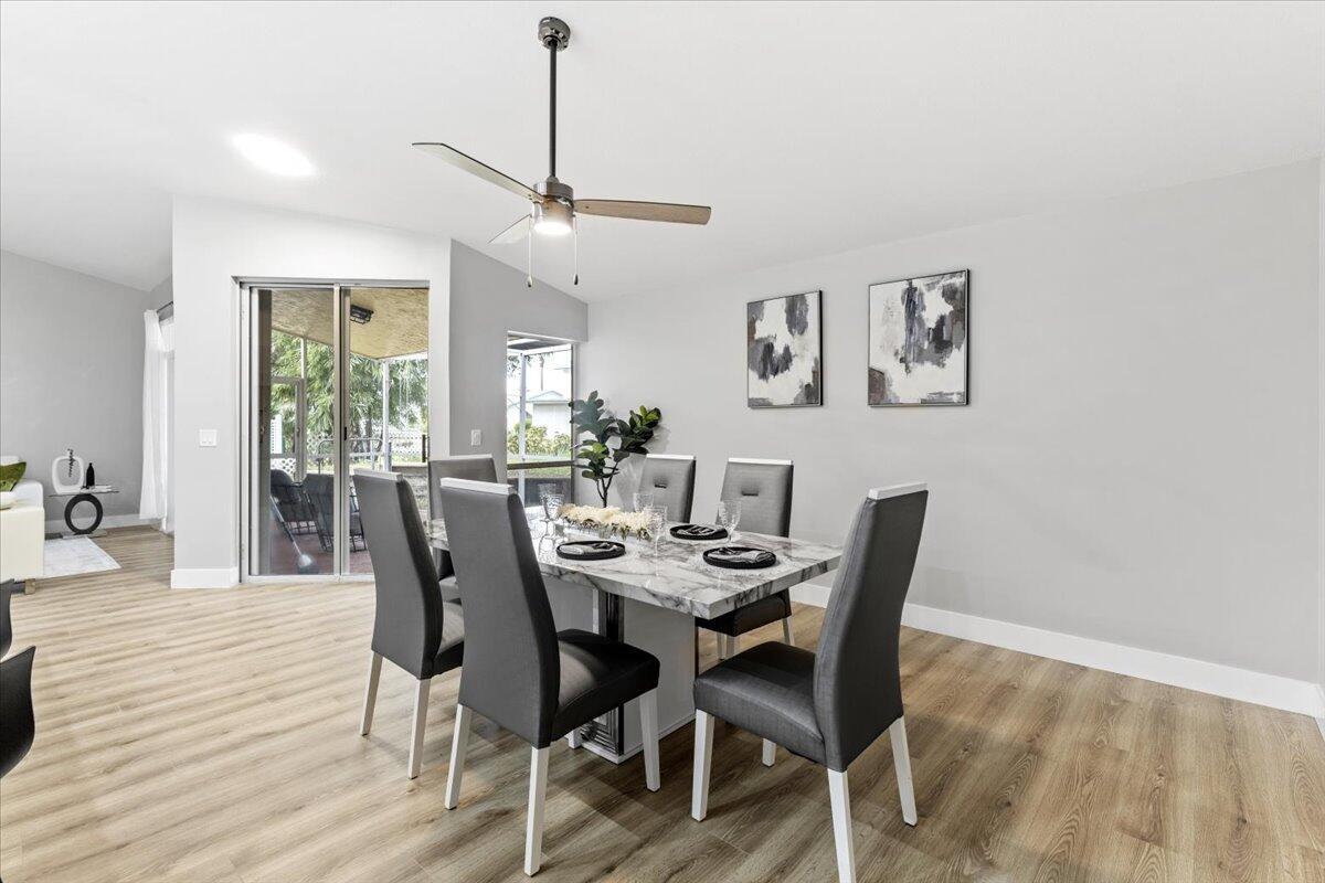 SIENA OAKS - Residential