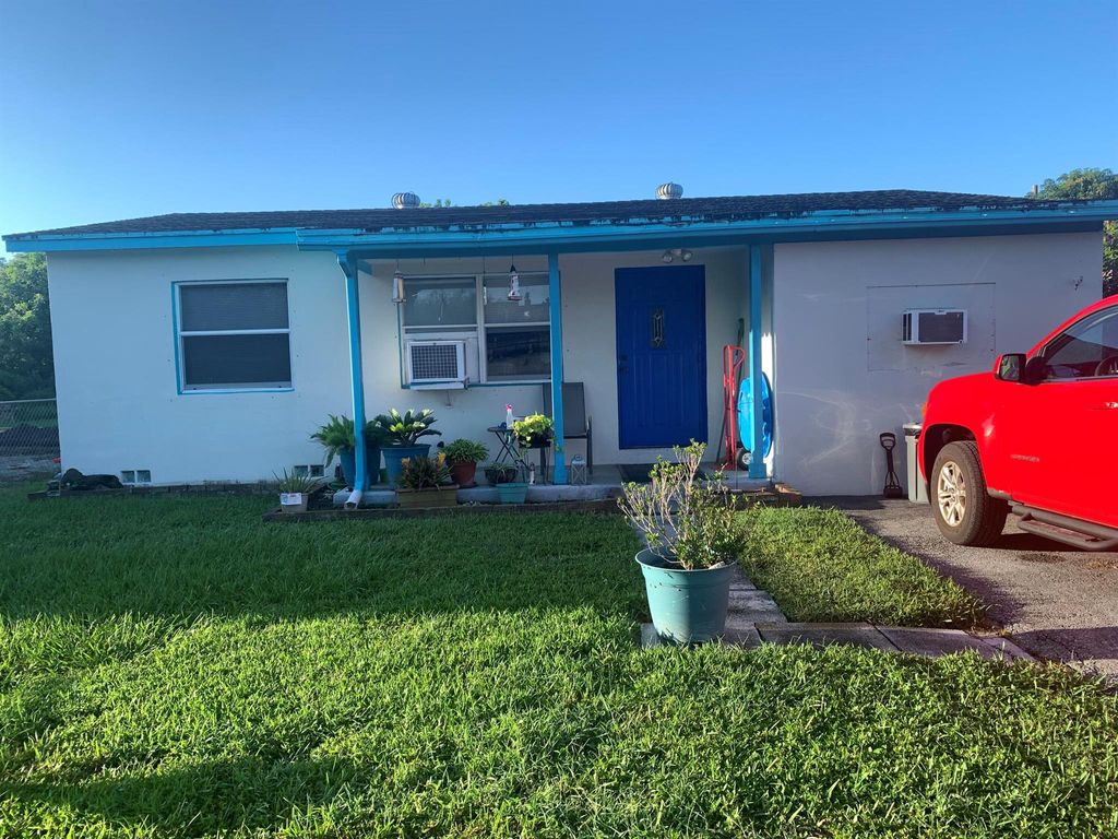 Photo of 4068 Fern Street, Lake Worth, FL 33461 (MLS # R10921593)