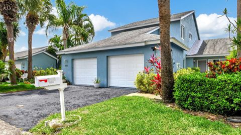 A home in Lake Worth