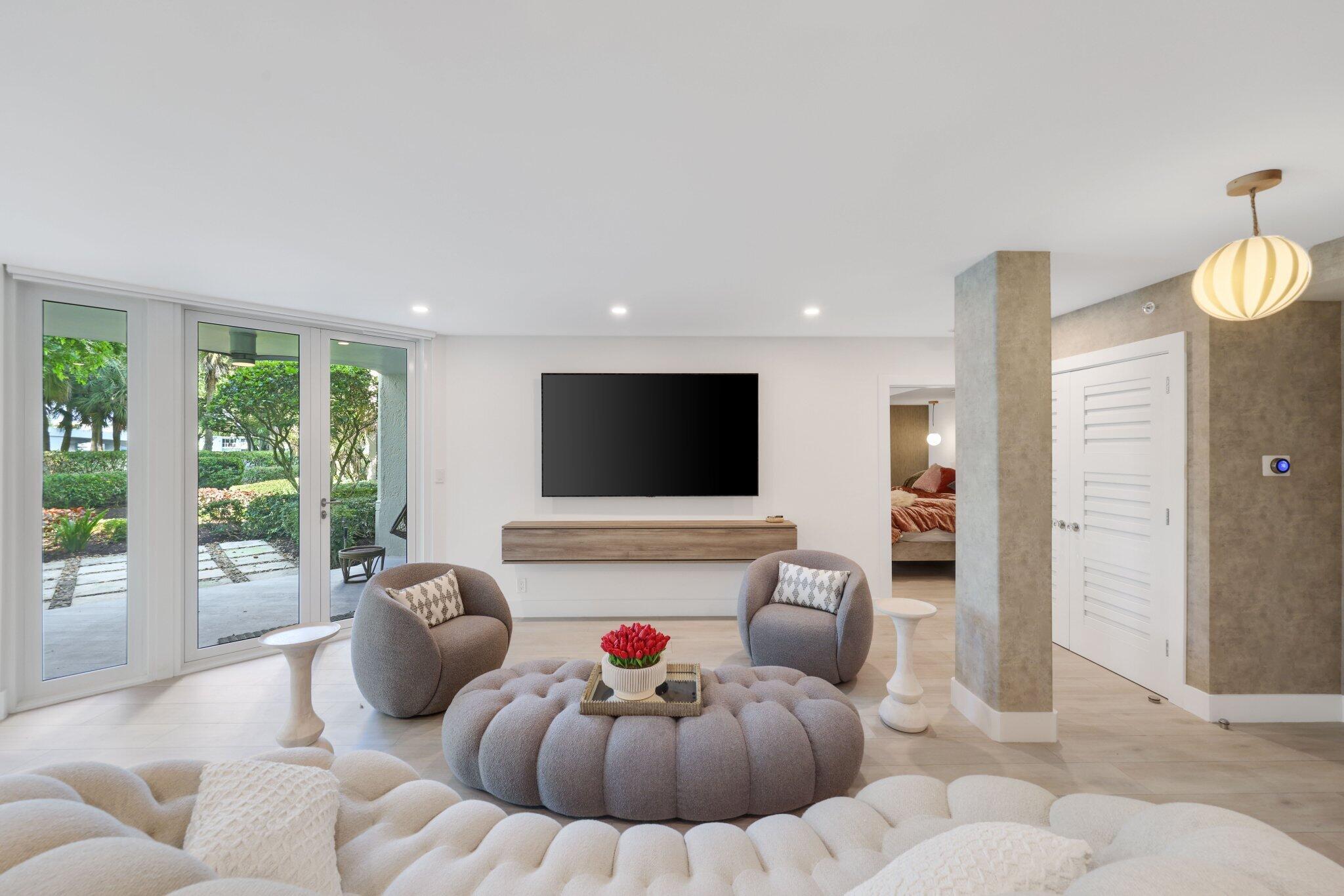 100 SE 5th Avenue 106