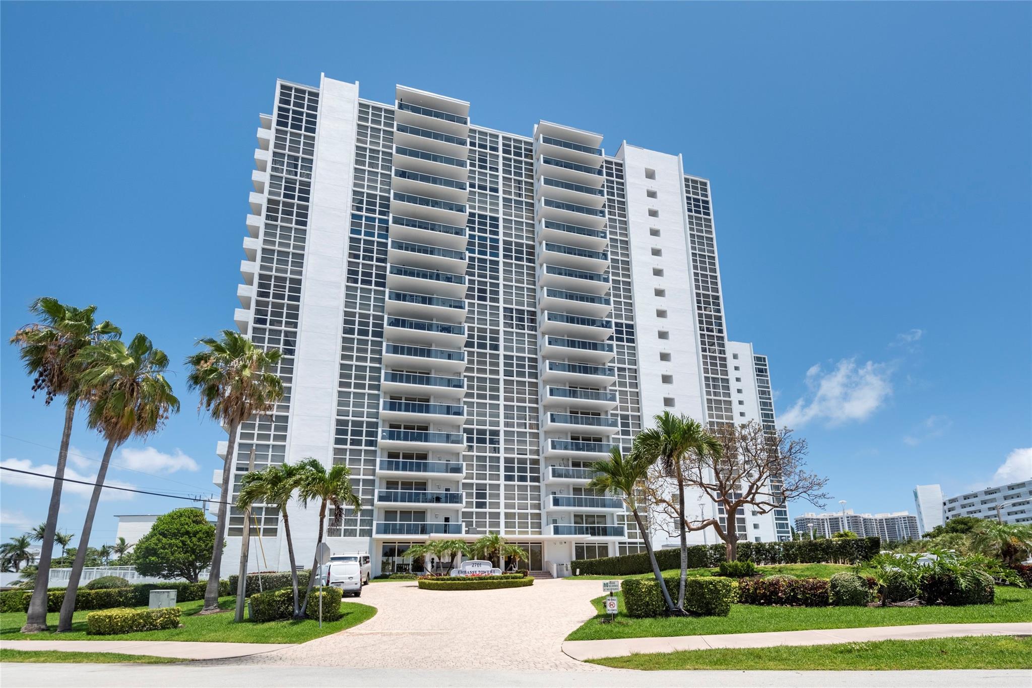 2701 N Ocean Blvd 9A