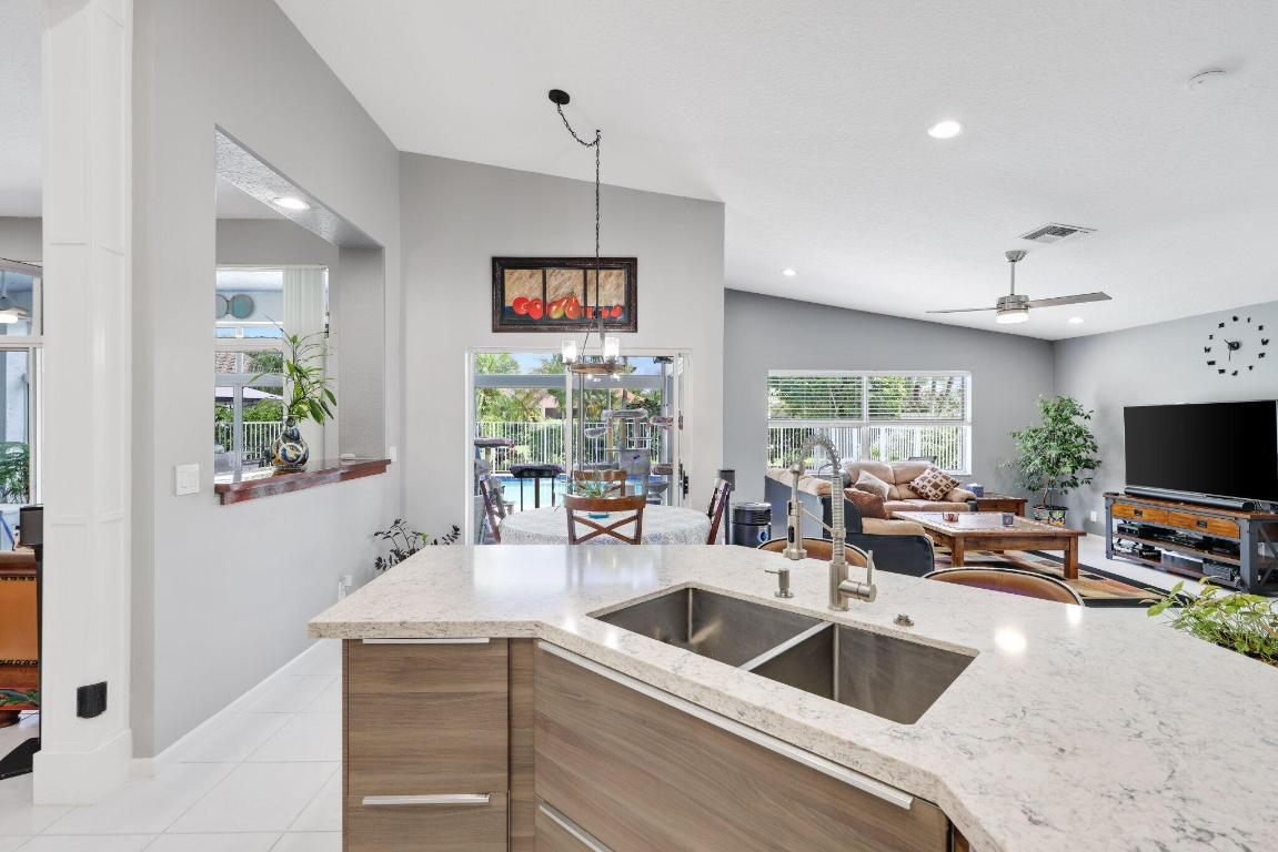 RIVER BRIDGE - Residential