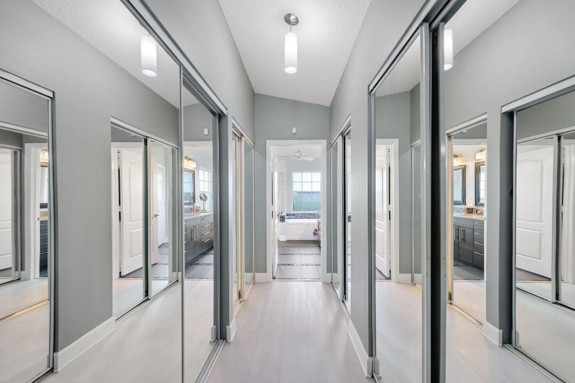 RIVER BRIDGE - Residential