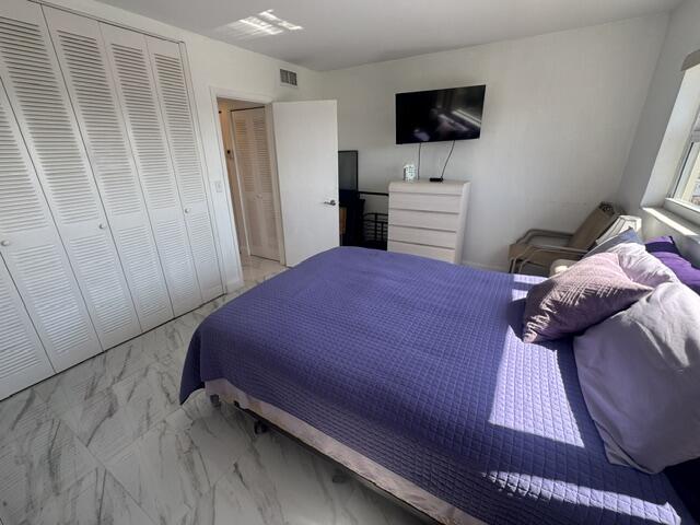 MAINSAIL CONDOMINIUM - Residential