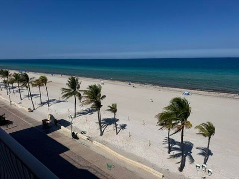 Tiny photo for 300 Oregon Street #502, Hollywood, FL 33019 (MLS # B26025658)