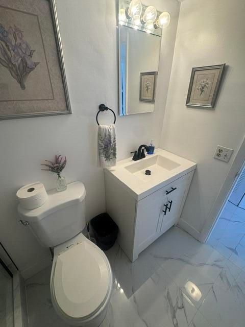 Tiny photo for 300 Oregon Street #502, Hollywood, FL 33019 (MLS # B26025658)