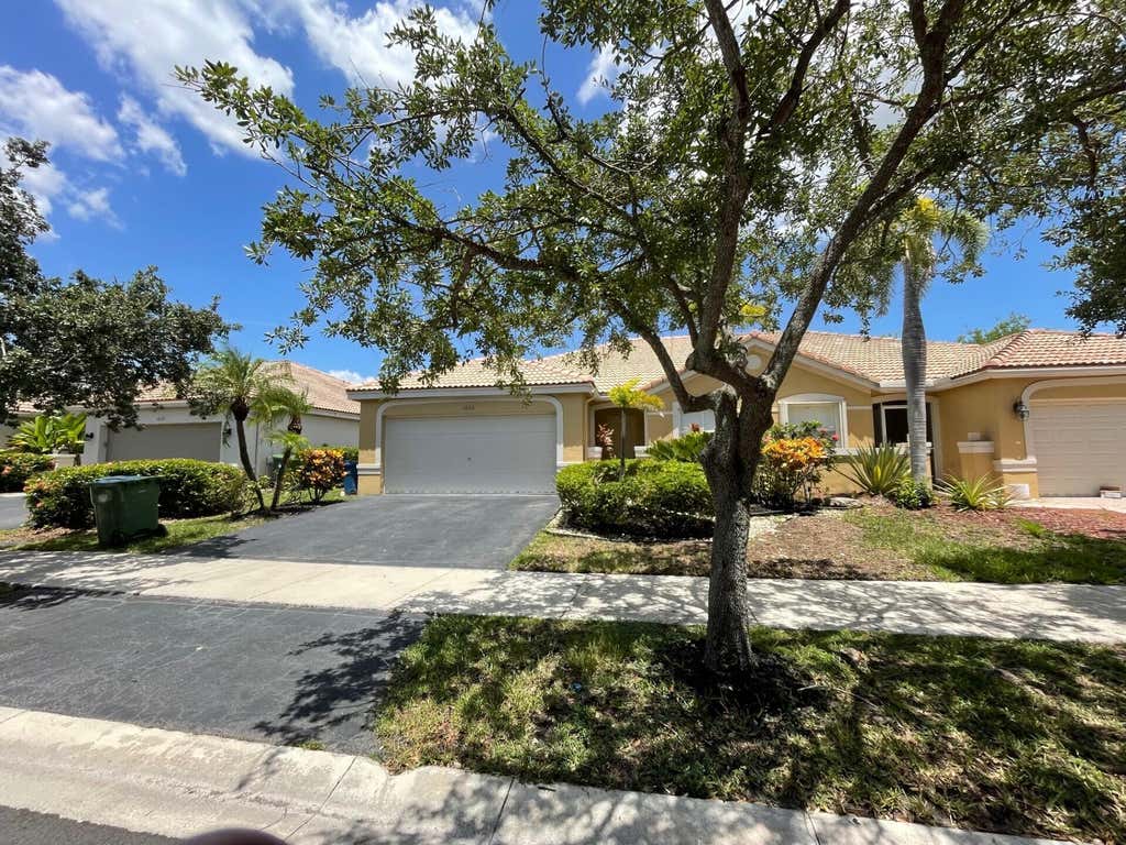 Photo of 1630 ZENITH Way #1630, Weston, FL 33327 (MLS # B26055329)