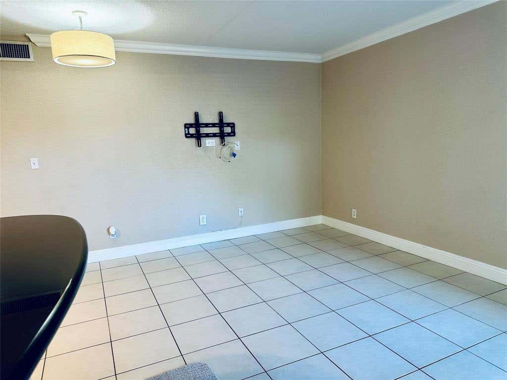 Photo of 2190 SE 5th Street #3-B, Pompano Beach, FL 33062 (MLS # B26062835)