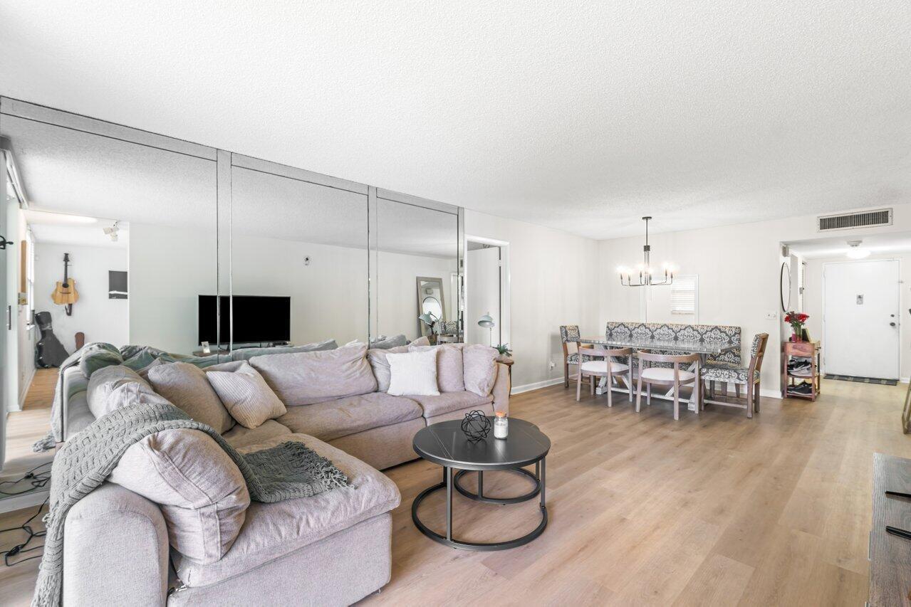 BOCA TEECA CONDO 8 - Residential Lease