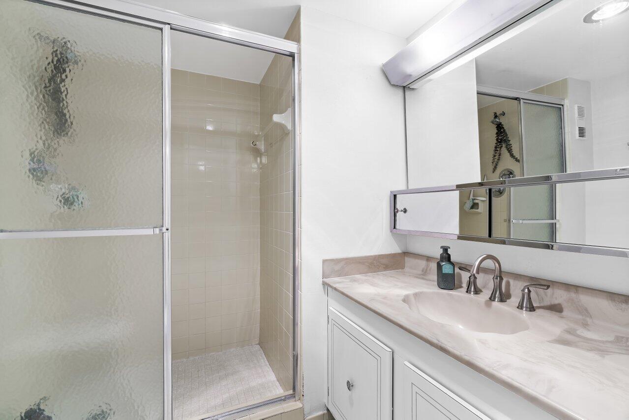 BOCA TEECA CONDO 8 - Residential Lease