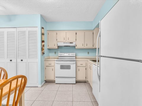 Tiny photo for 14701 Cumberland Drive #3060, Delray Beach, FL 33446 (MLS # B26053404)