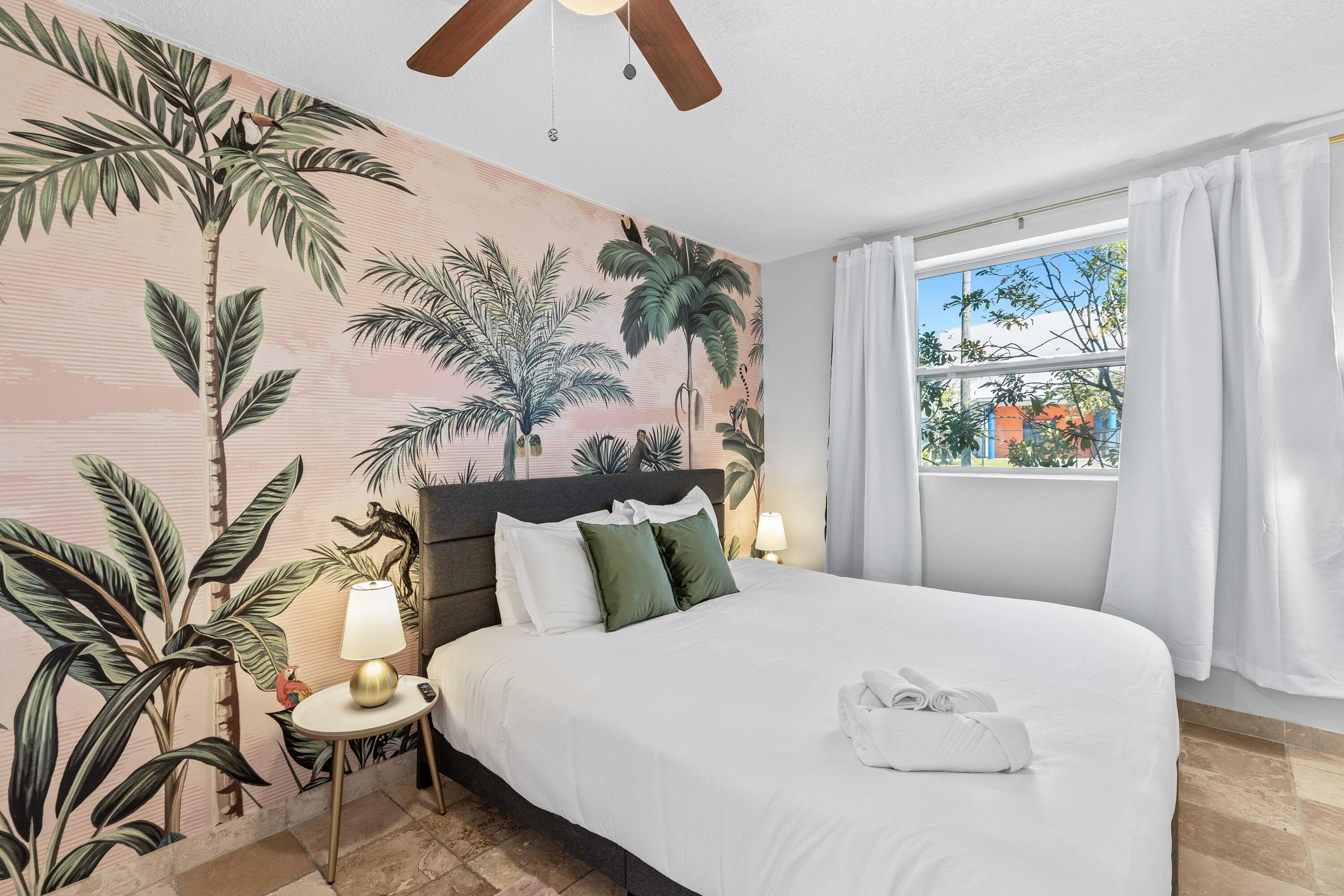 RIVERSIDE PARK - Residential