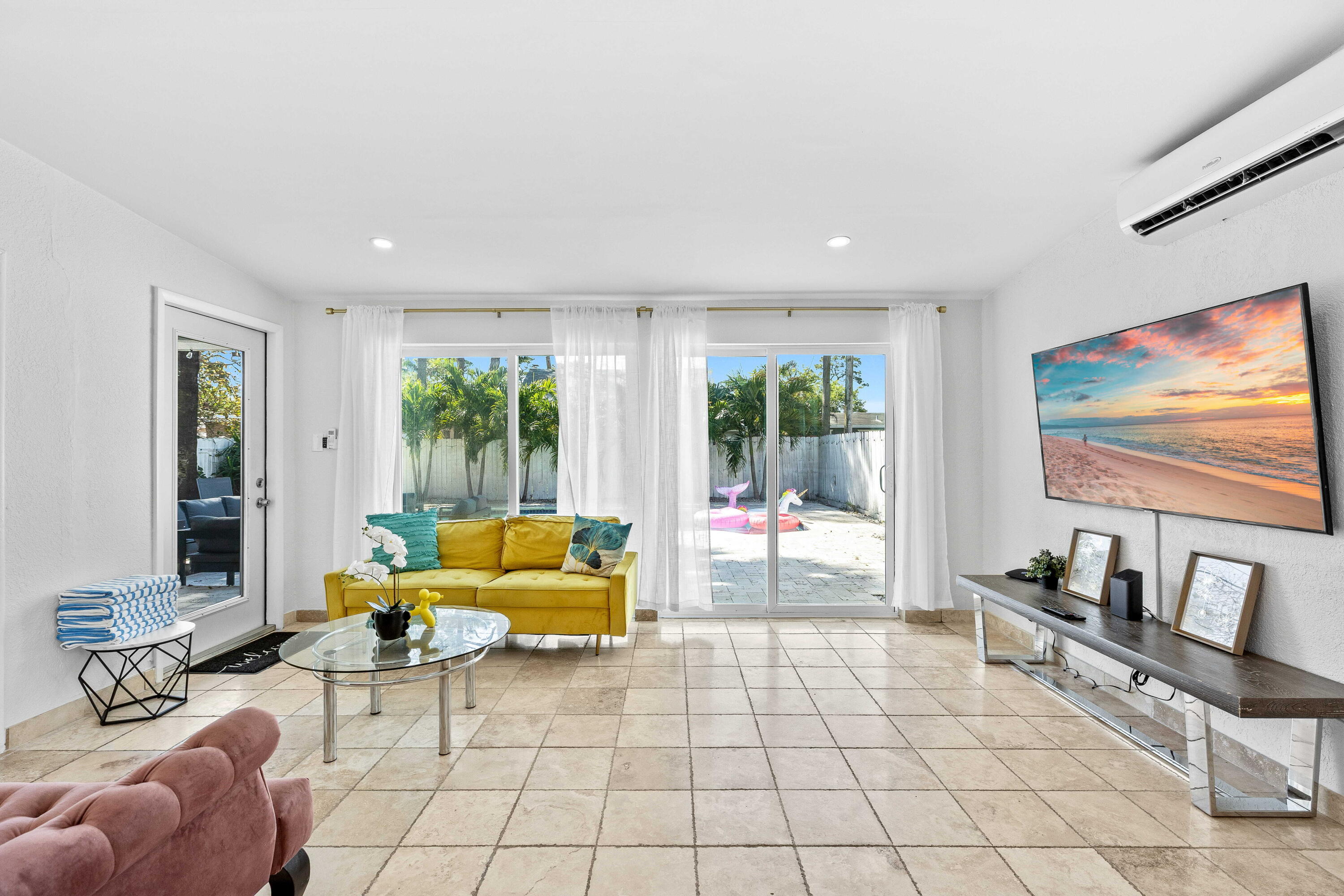 RIVERSIDE PARK - Residential