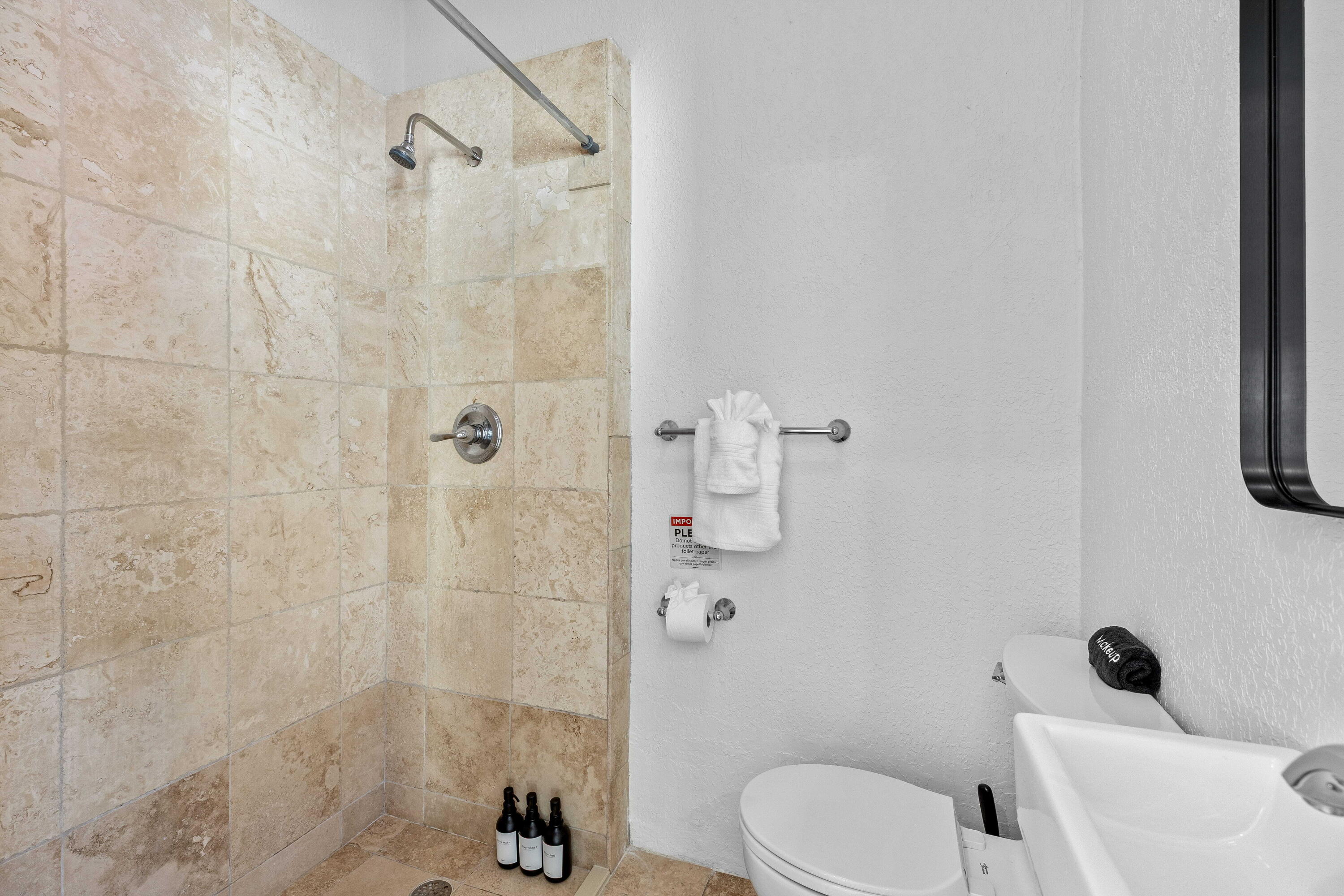 RIVERSIDE PARK - Residential