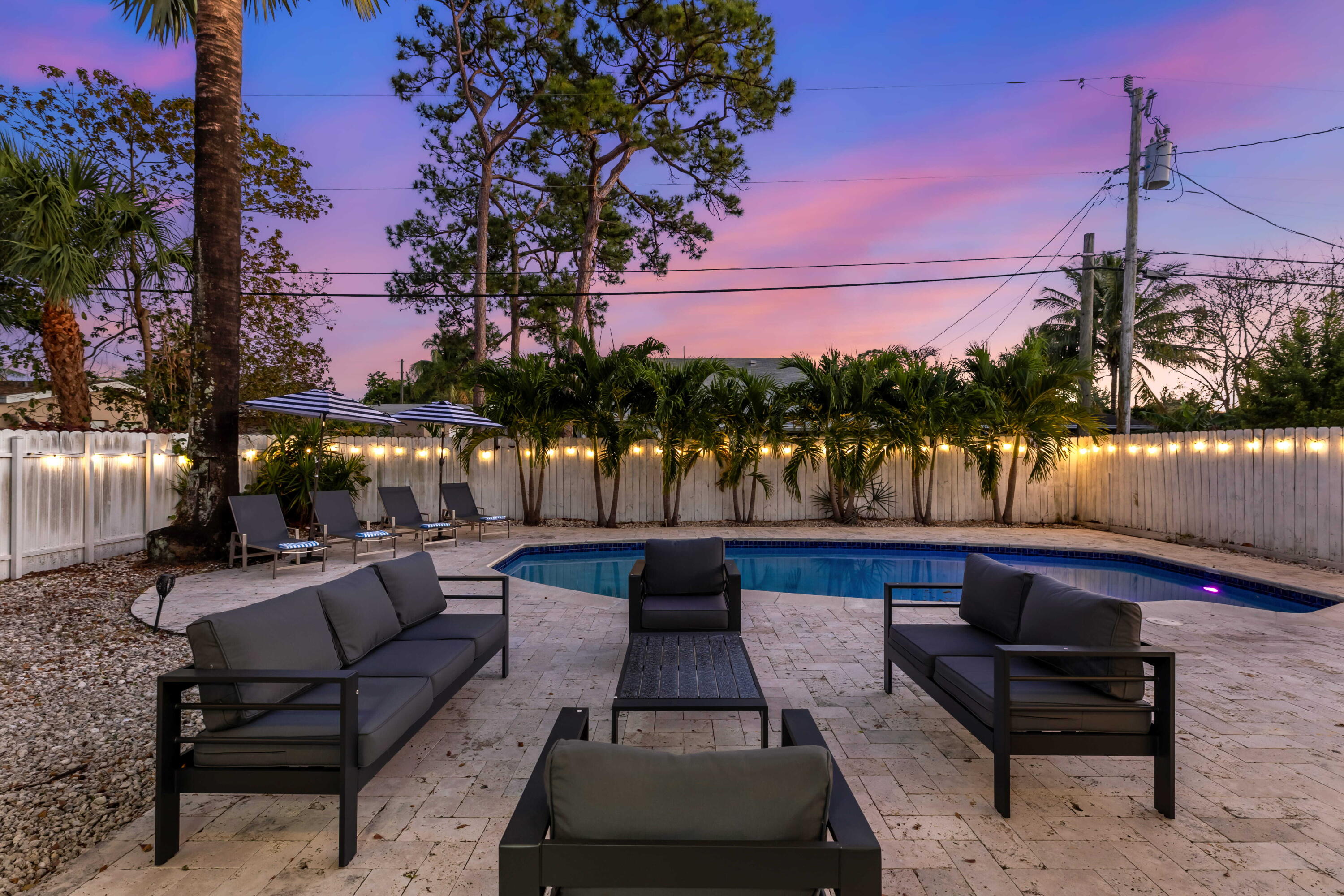 RIVERSIDE PARK - Residential