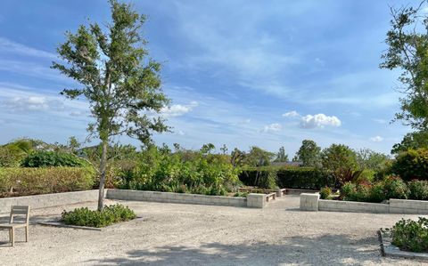 A home in Loxahatchee