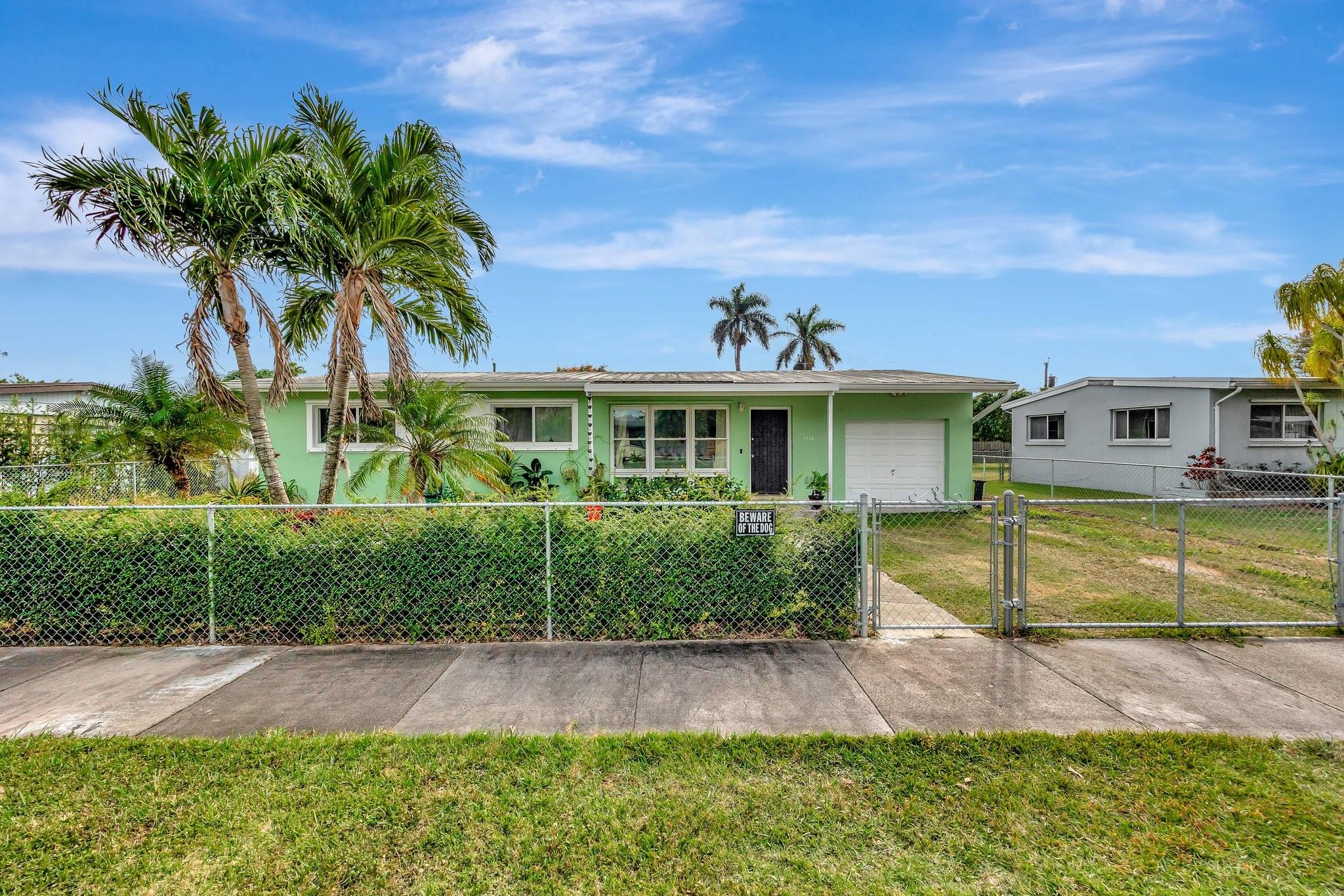 1710 NW 9th St