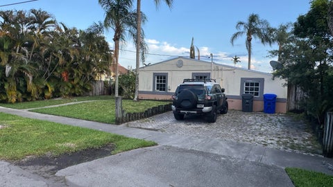 Tiny photo for 2714 Scott Street, Hollywood, FL 33020 (MLS # B26030534)