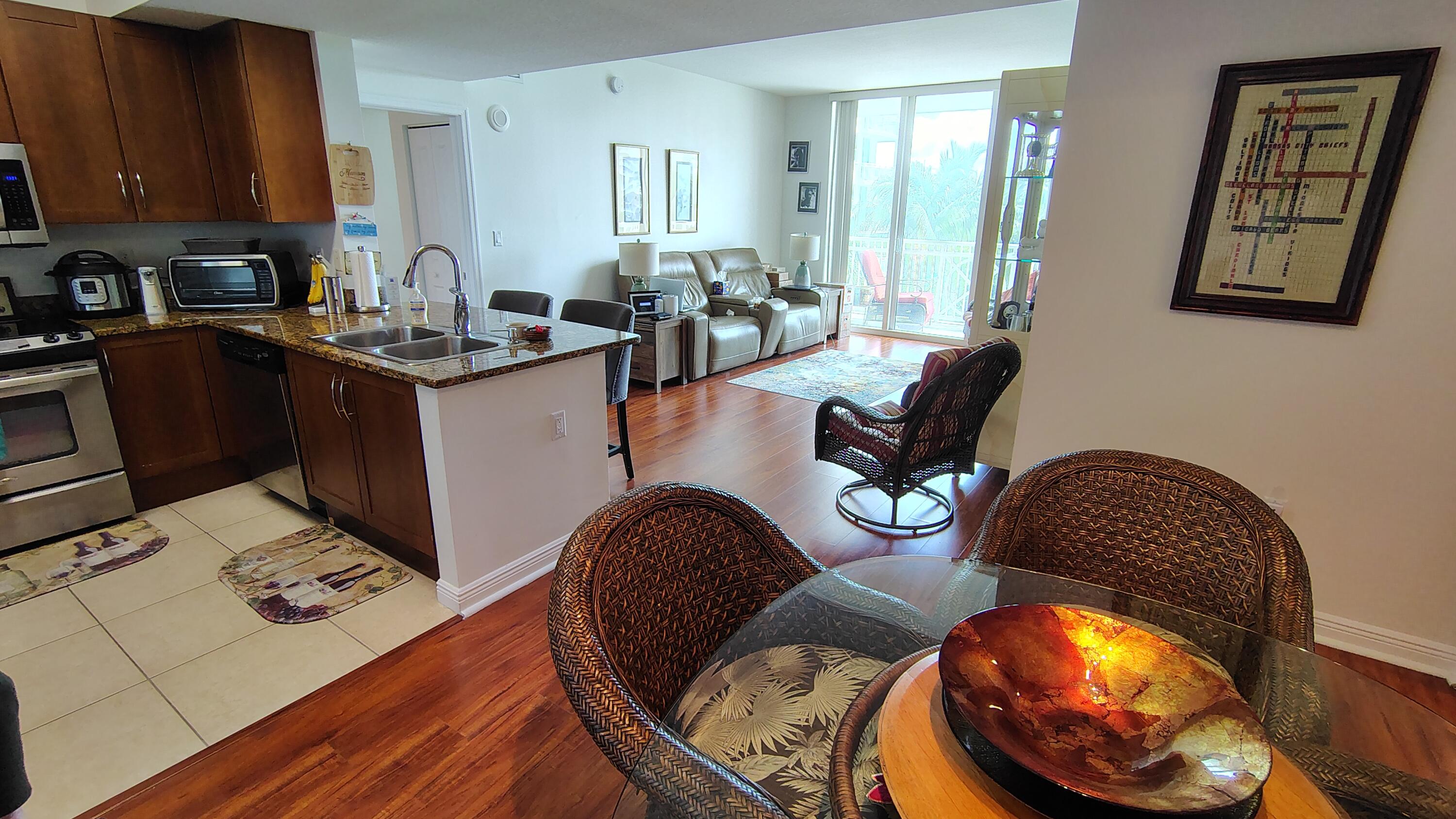 CASA COSTA CONDO - Residential Lease