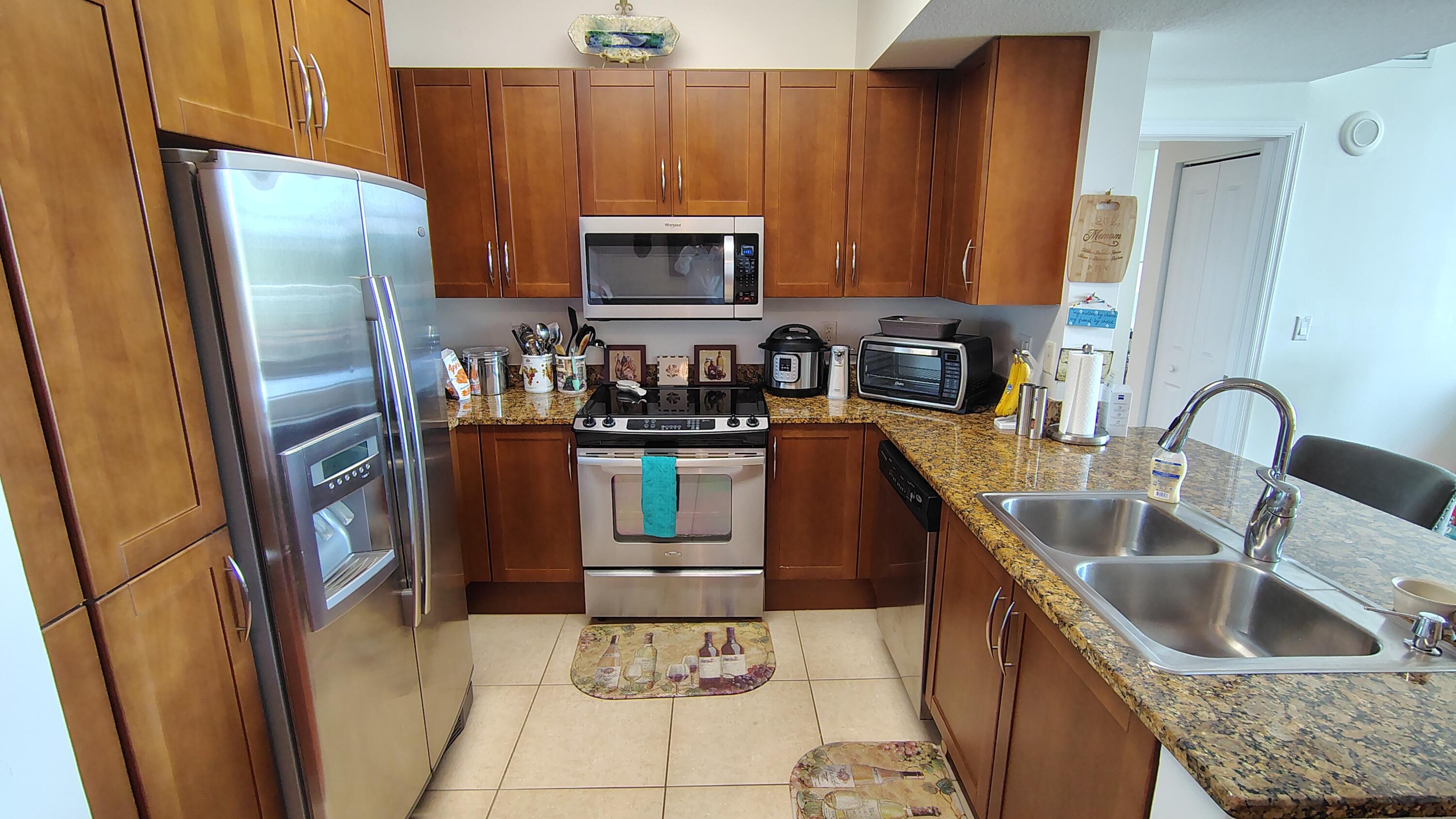 CASA COSTA CONDO - Residential Lease