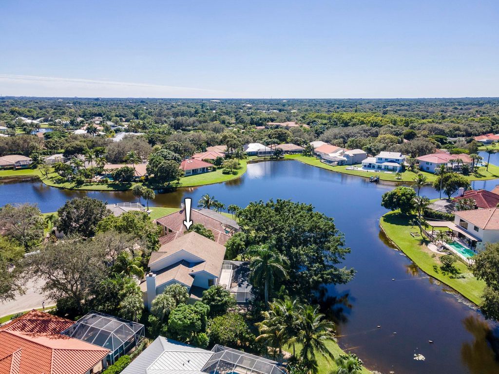 Photo of 18931 Sweet Pepper Court, Jupiter, FL 33458 (MLS # R10924683)