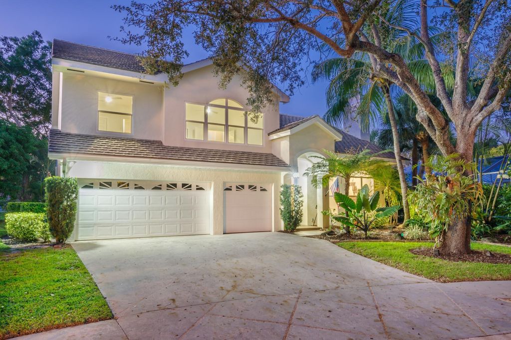 Photo of 18931 Sweet Pepper Court, Jupiter, FL 33458 (MLS # R10924683)