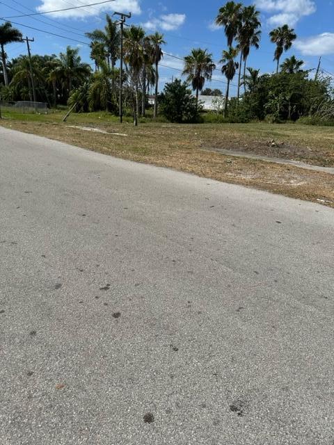 501 W Baines Terrace