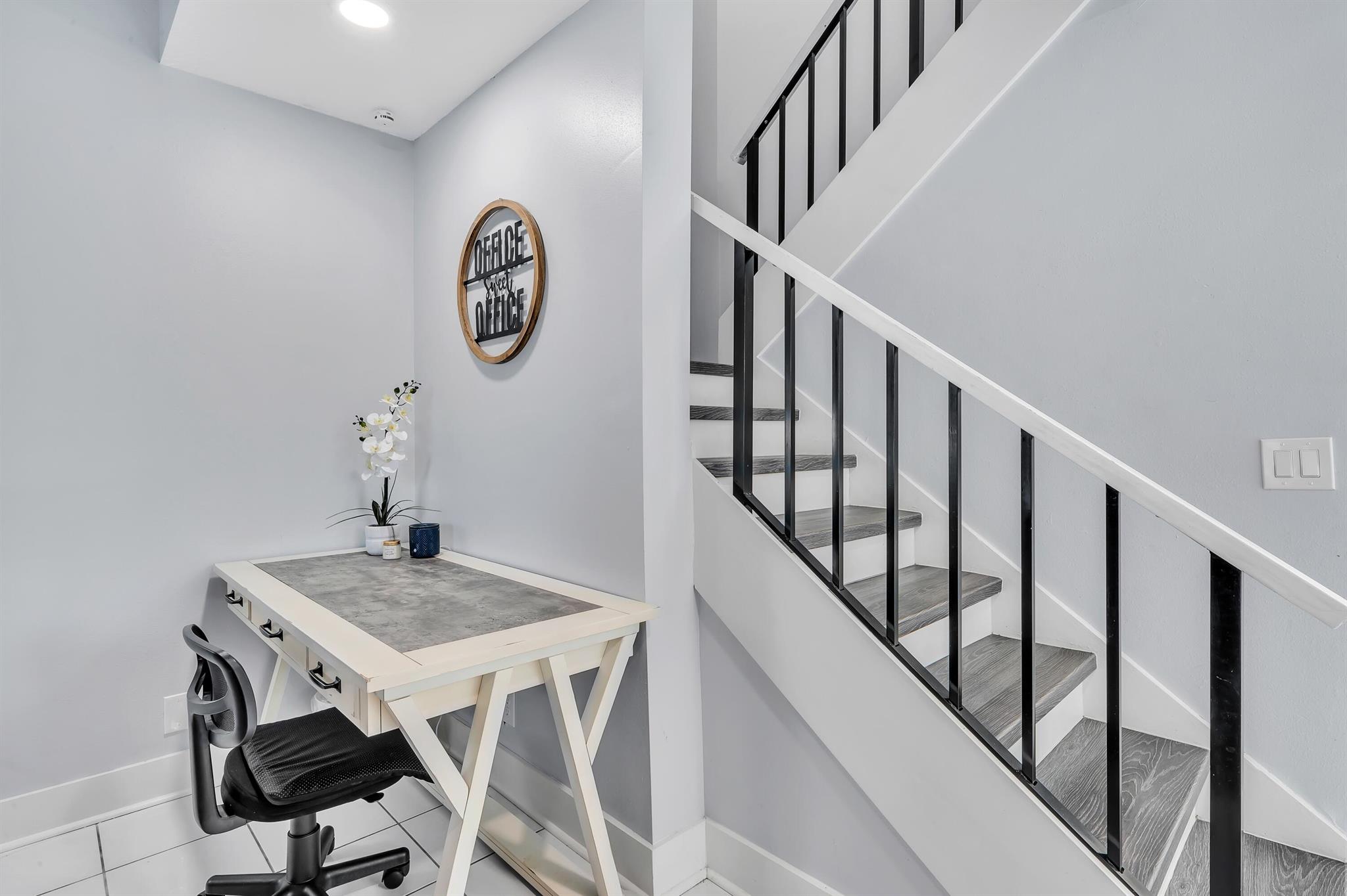 1630 Shaker Circle