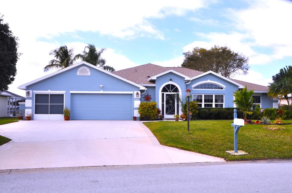 Photo of 6691 Dickinson Terrace, Port Saint Lucie, FL 34952 (MLS # R10957047)