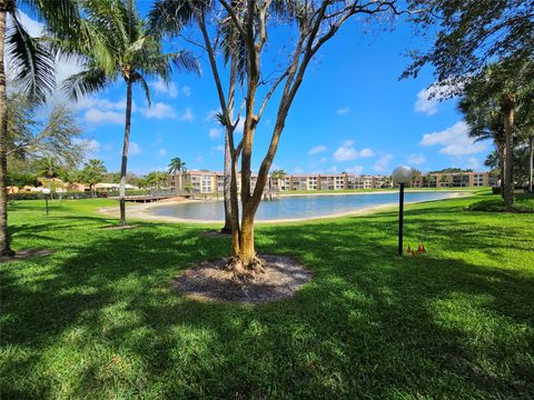 6708 Coral Lake Dr 6708 Pompano Beach FL 33063