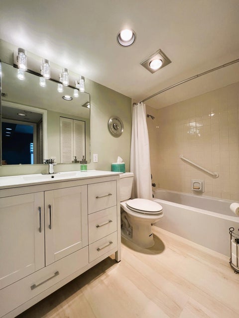 Tiny photo for 3502 Bimini Lane #H3, Coconut Creek, FL 33066 (MLS # B26042050)