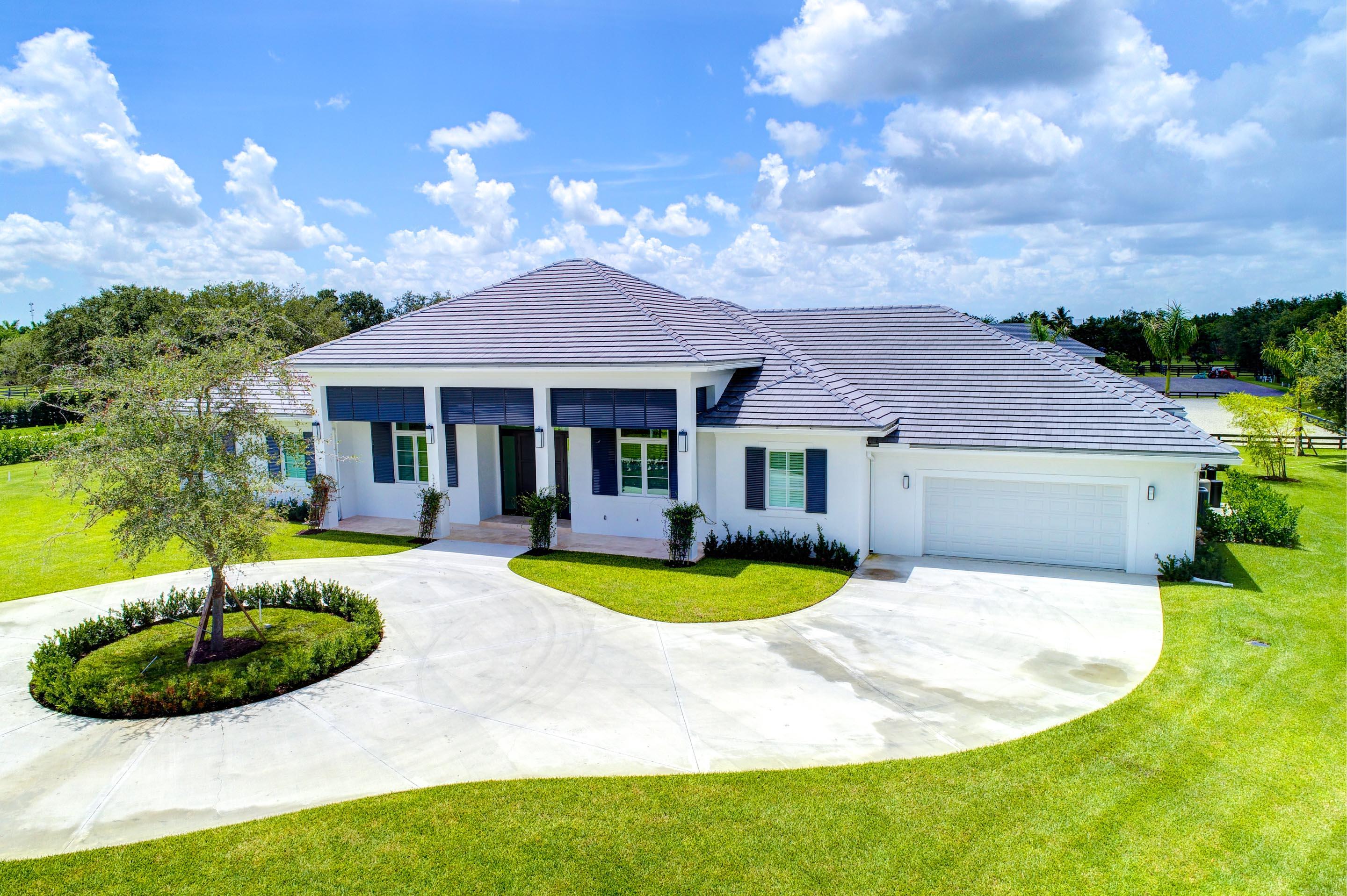 PALM BEACH POINT - Residential