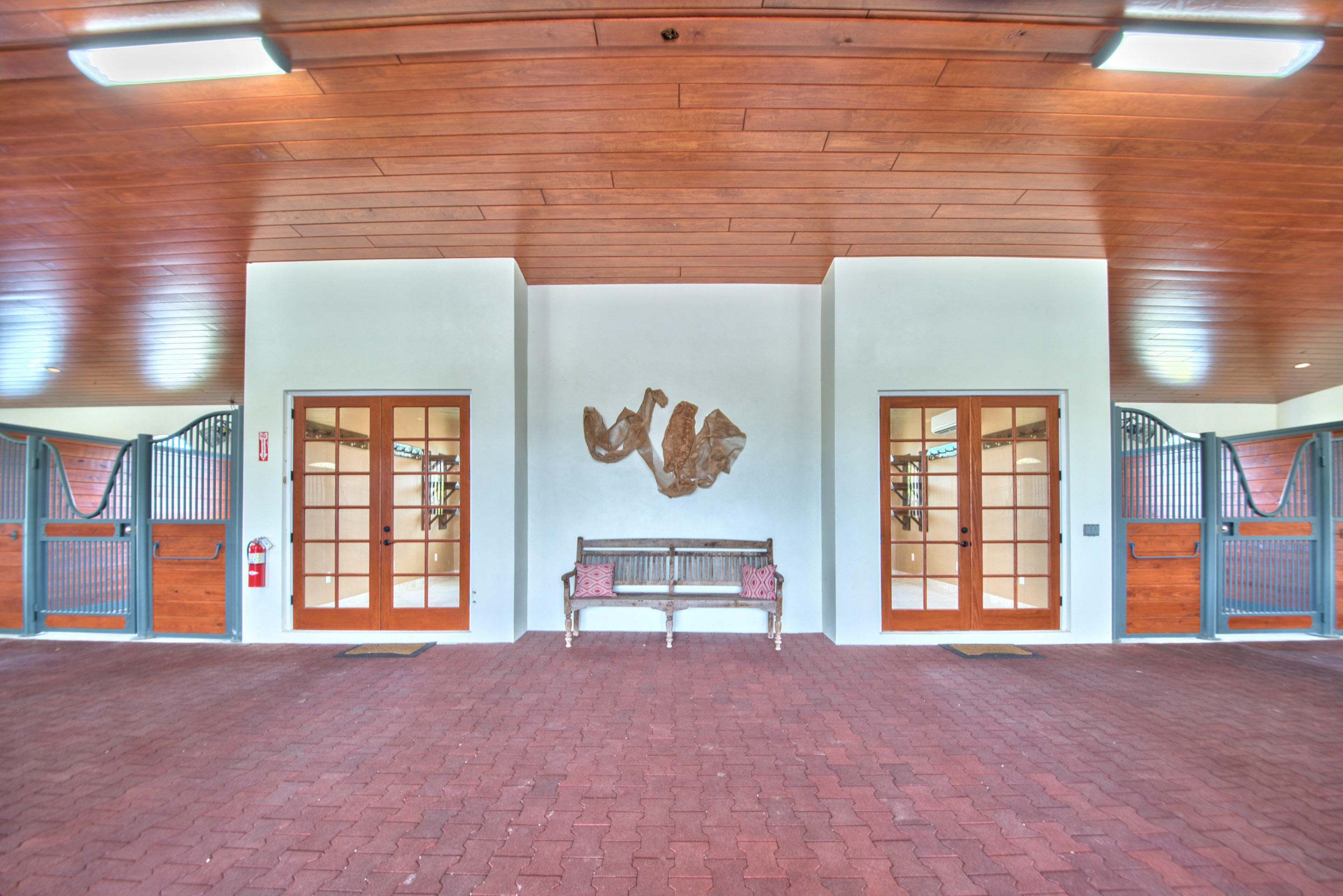 PALM BEACH POINT - Residential