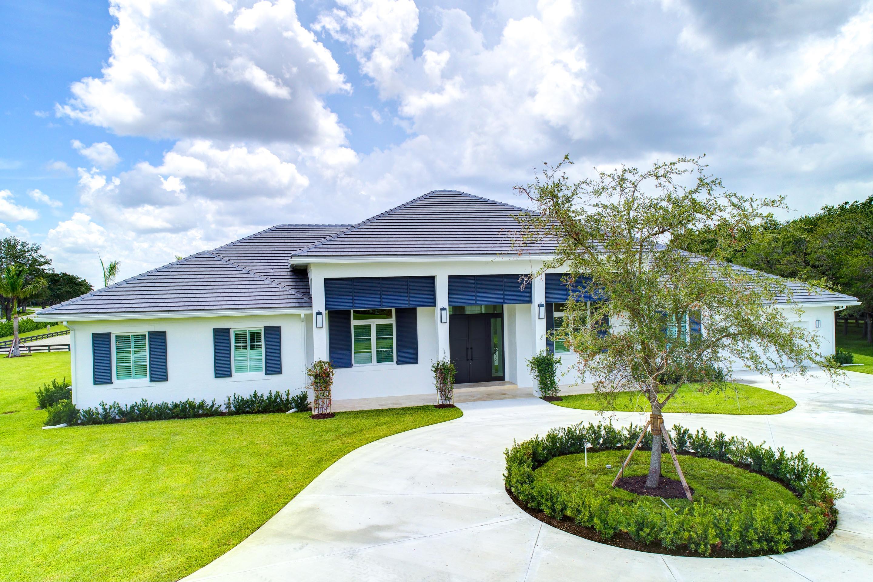 PALM BEACH POINT - Residential