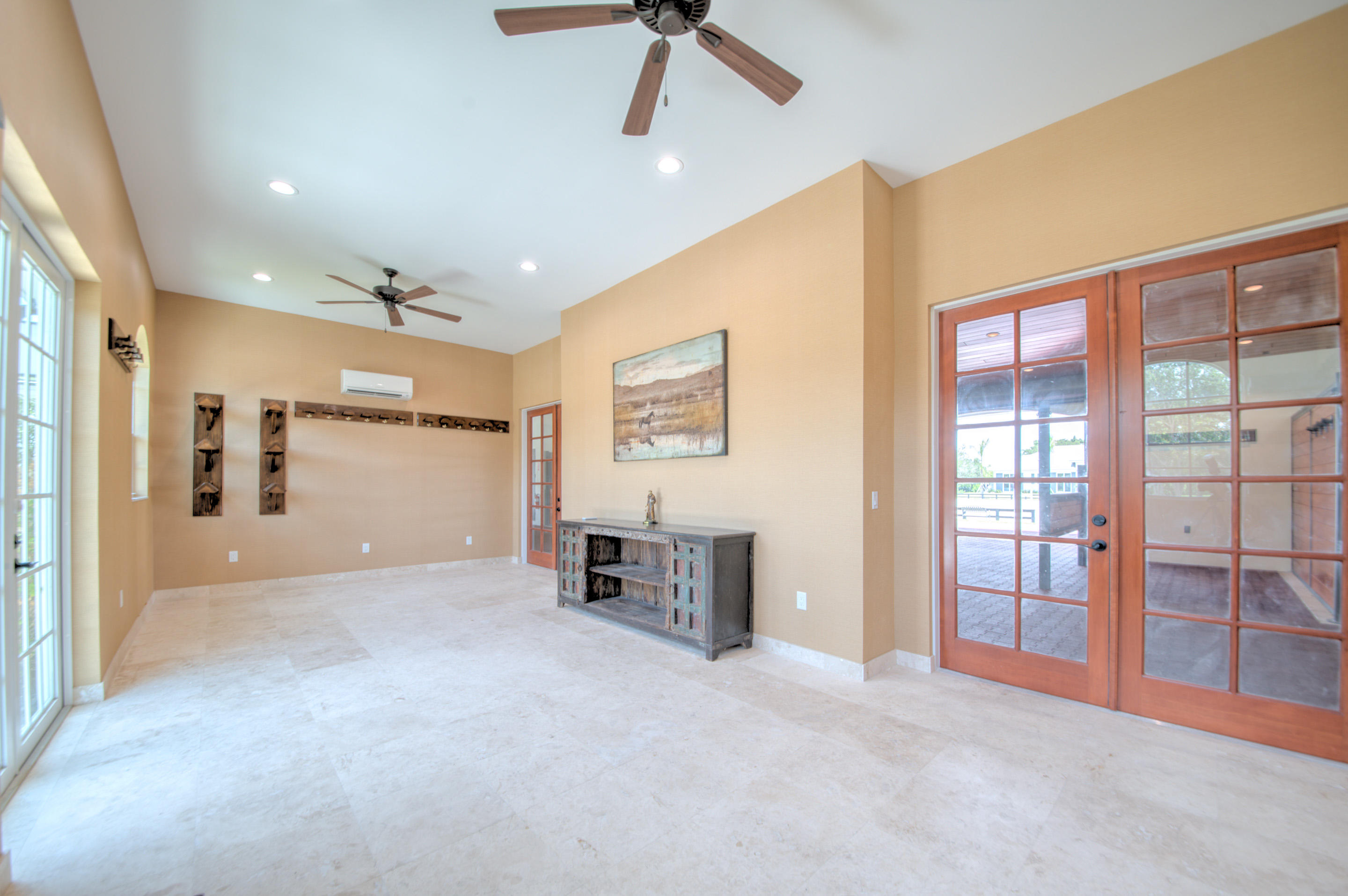 PALM BEACH POINT - Residential