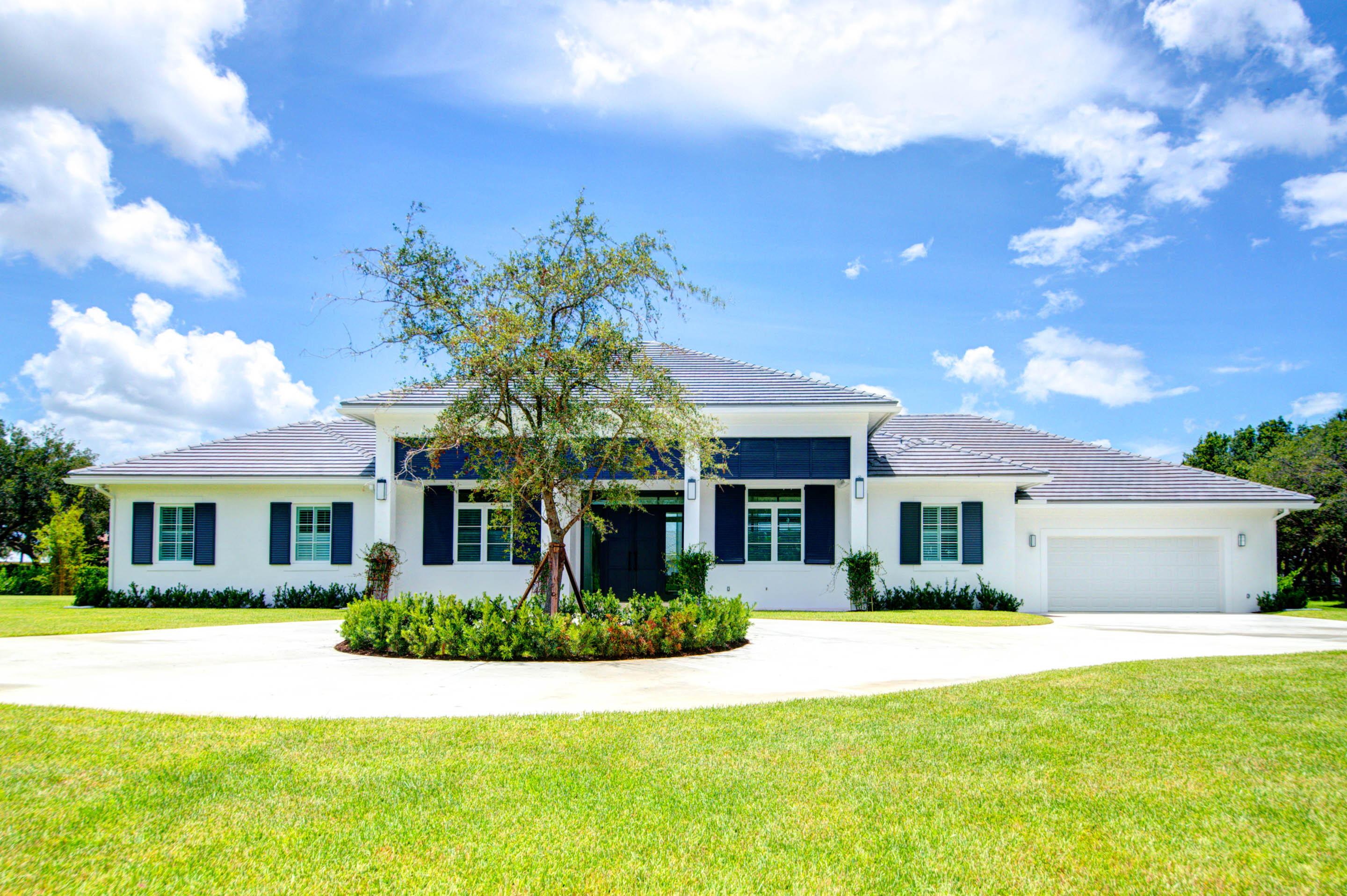 PALM BEACH POINT - Residential