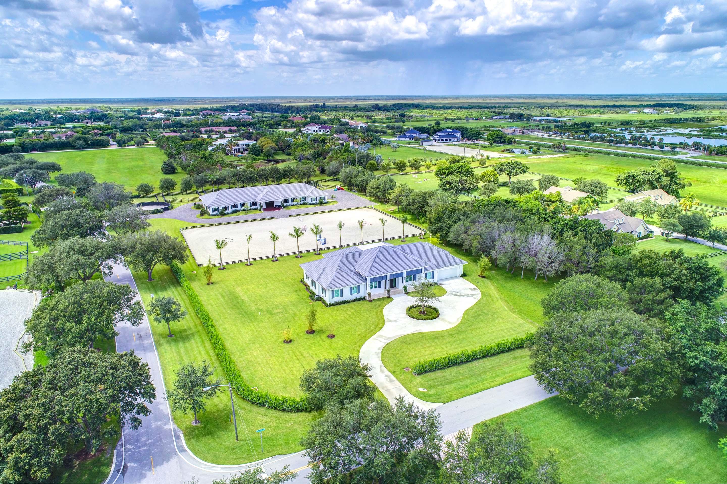 PALM BEACH POINT - Residential