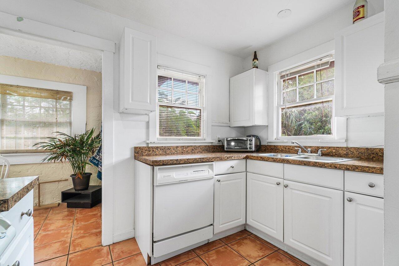 SEMINOLE HEIGHTS - Residential Income