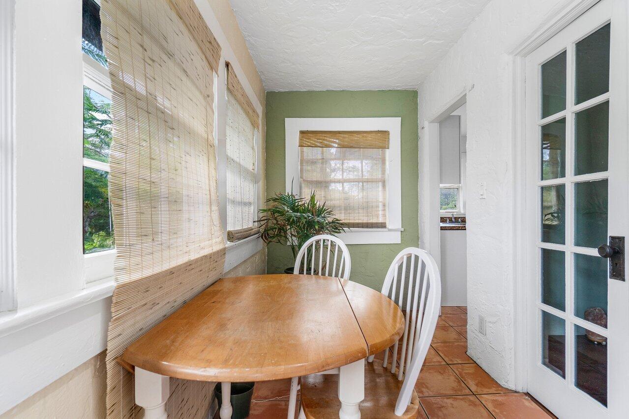 SEMINOLE HEIGHTS - Residential Income