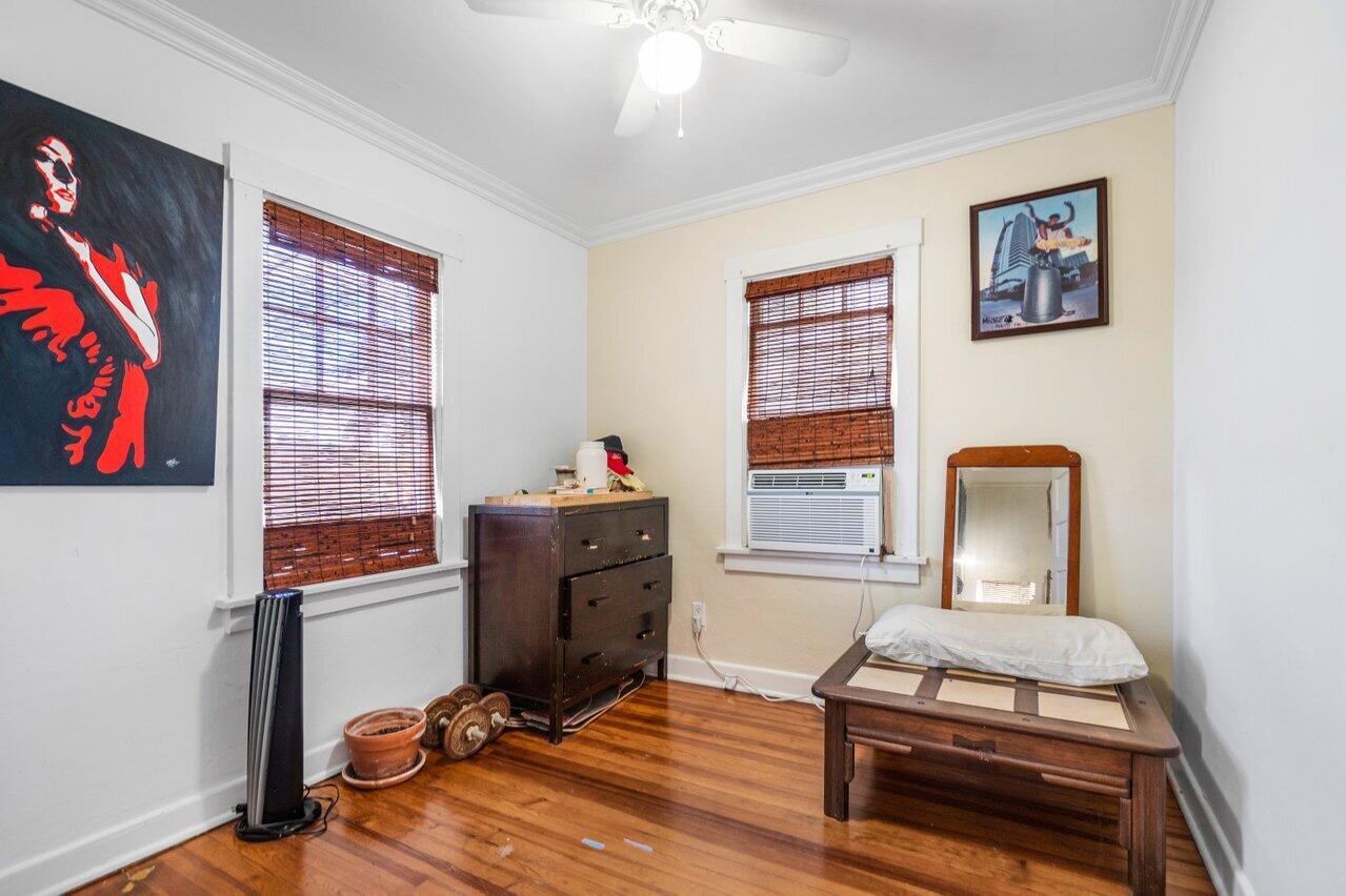 SEMINOLE HEIGHTS - Residential Income